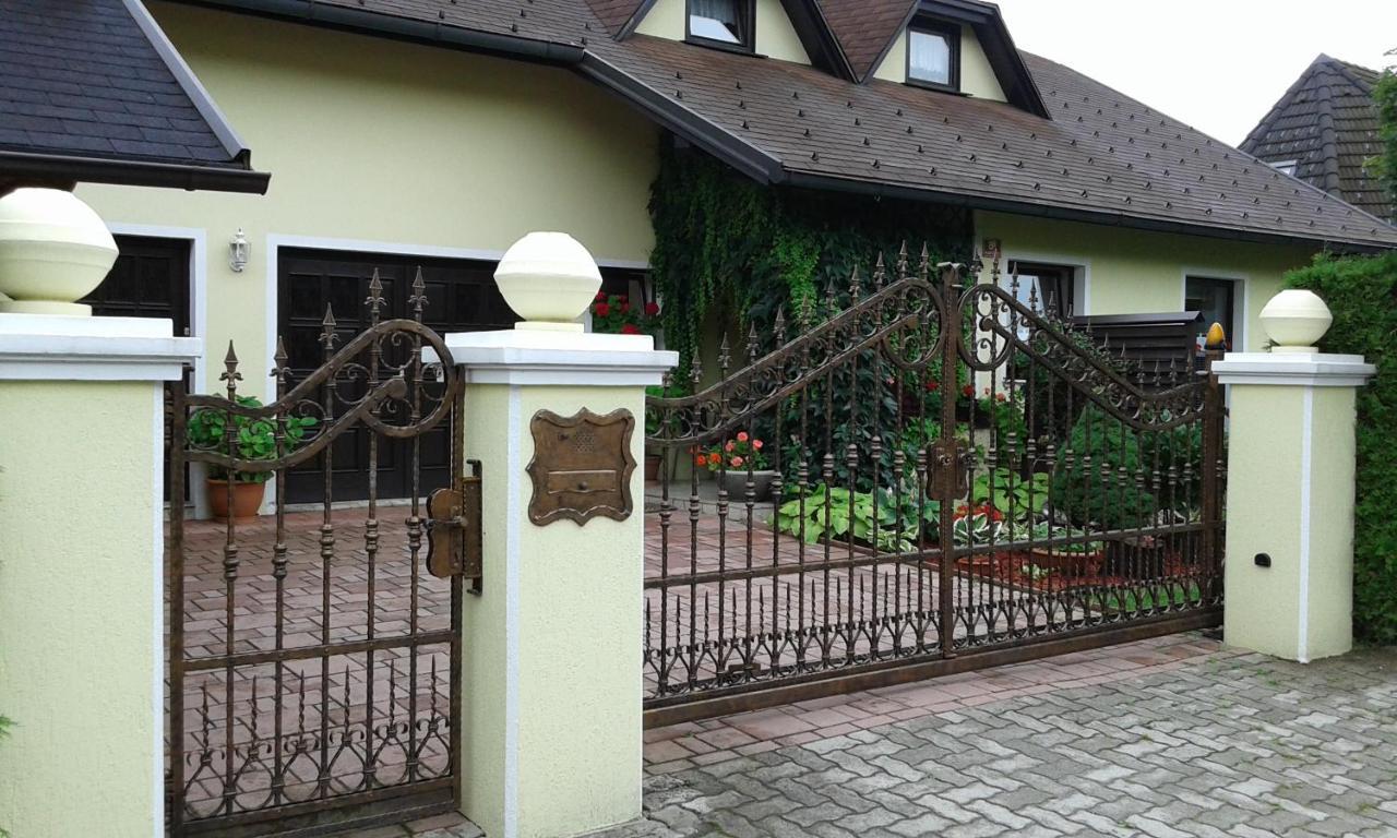 Apartma Golob Zgornja Kungota Exterior photo